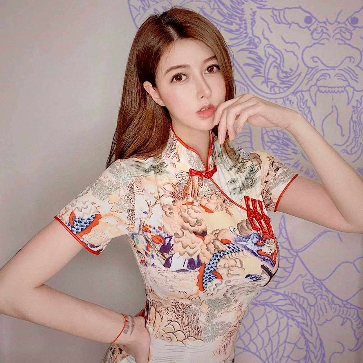 Read Mortals of the Doom EN Manga Online